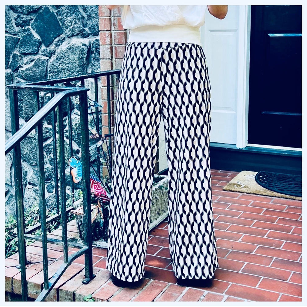 Made in Italy Retro Chic Print wide Leg Pants - Picture 10 of 10
